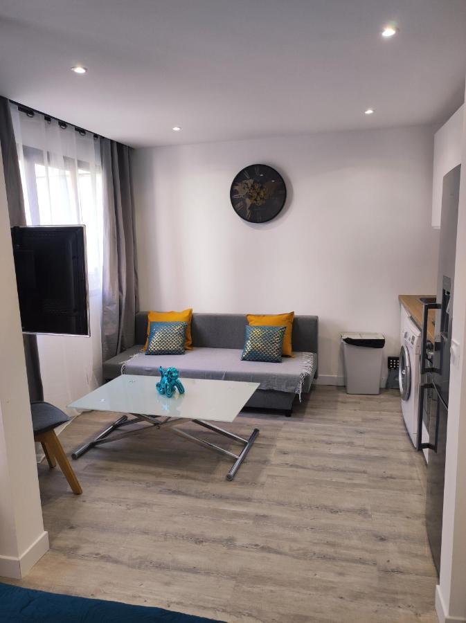 Lumineux Charming Appartement - Cozy Flat Le Chesnay  Exterior foto